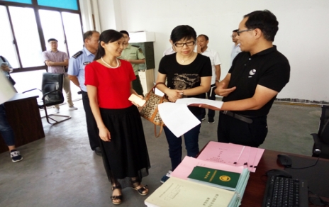 全區市場(chǎng)幫扶工作推進(jìn)現場(chǎng)會(huì )議在我公司召開(kāi)