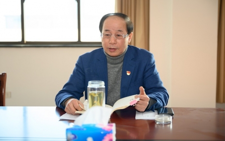 增強黨性覺(jué)悟  激發(fā)先鋒作用  ――召開(kāi)黨員大會(huì )暨組織生活會(huì )