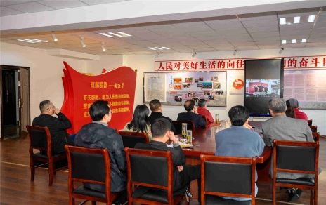 心中的感動(dòng) 化之為行動(dòng)！-- 收看學(xué)習《榜樣5》