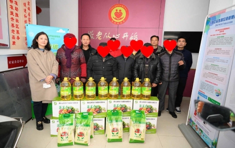 開(kāi)展迎春走訪(fǎng)慰問(wèn)、響應留“嘉”倡議