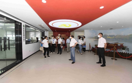 帶著(zhù)激揚干勁帶著(zhù)奮斗目標勇毅前行！