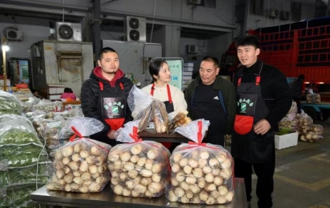 展播推廣、促銷(xiāo)擴渠，本期“嘉昕小廚房”主角：春天的鮮蔬——竹筍