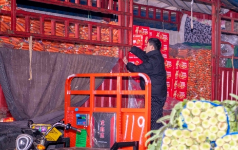 積極行動(dòng)  守護禾城市民春節“菜籃子”